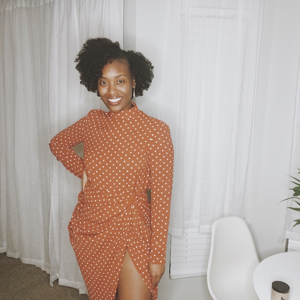 Meet your Posher, Dyesha